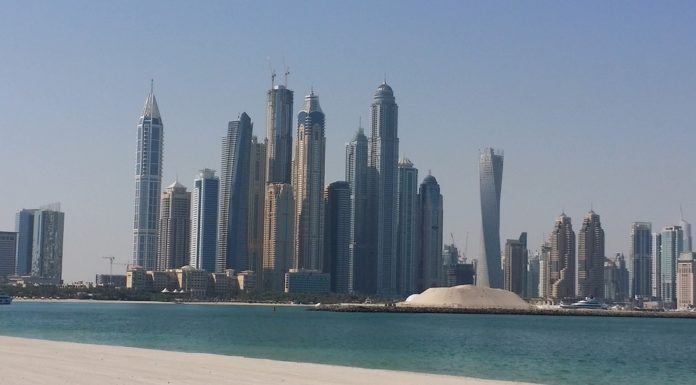 DUBAI brilla di nuove stelle per la stagione 2017