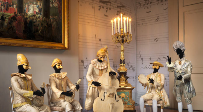 NAPOLI MOSTRE: LAVA, PORCELLANA E MUSICA A CAPODIMONTE E DALI’ A PALAZZO FONDI