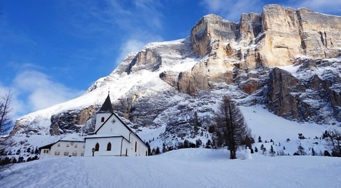 “Per chi suona la montagna”: rintocchi dai campanili per ricordare i problemi del settore